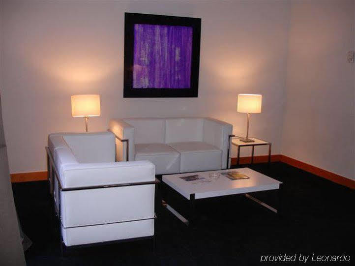Suite Prado Madrid Luaran gambar