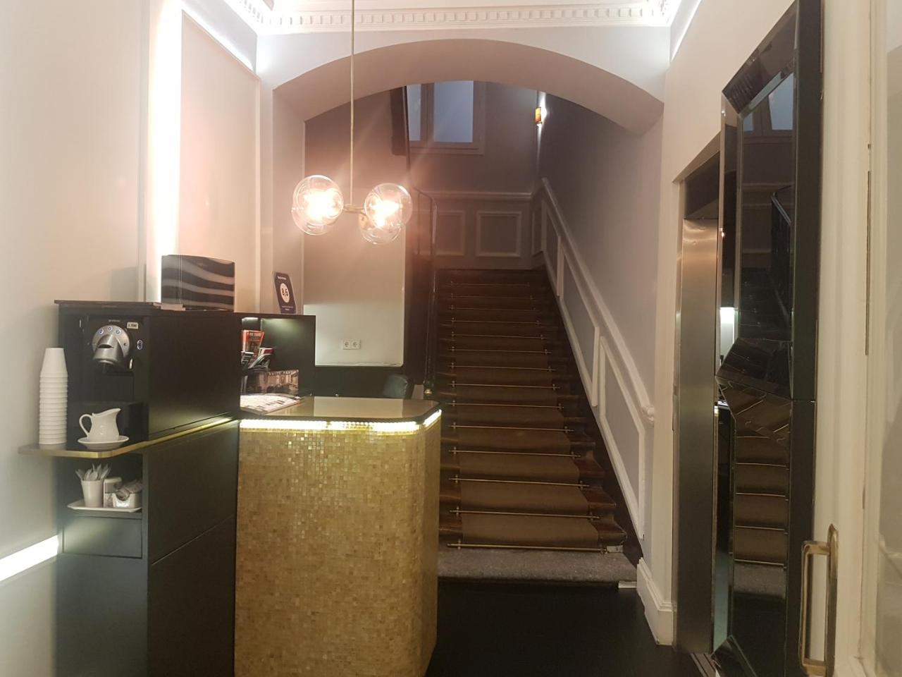 Suite Prado Madrid Luaran gambar